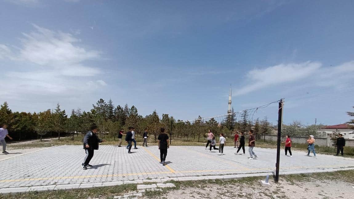 YÜZ YÜZE 100 ÇOCUK OYUNU